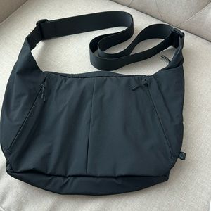 Lululemon Crossbody